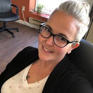 Meet your Posher, Kerri